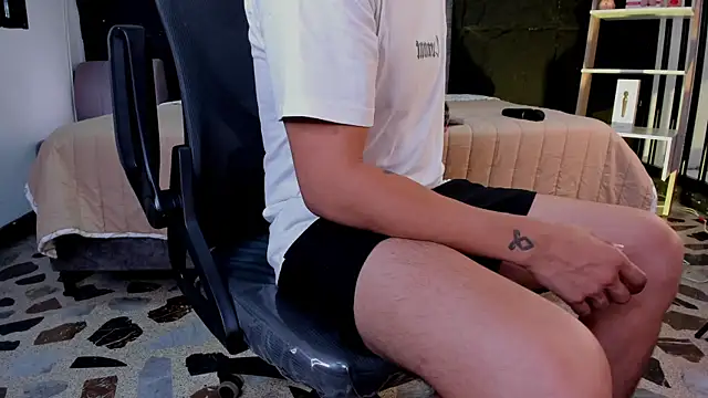 LiamDeep online show from 14, 7, 2026