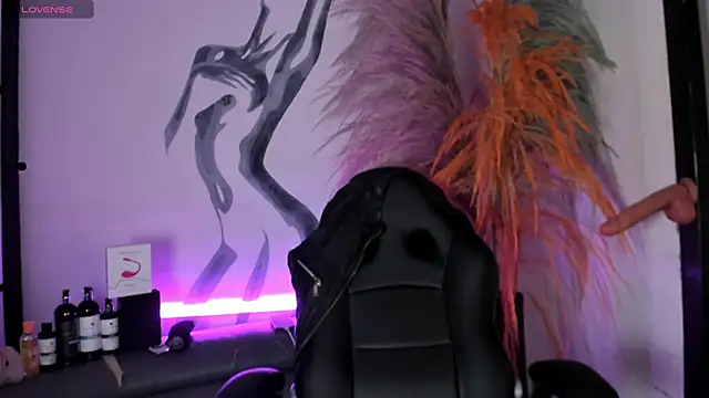 LiamDeep online show from 23, 10, 2025