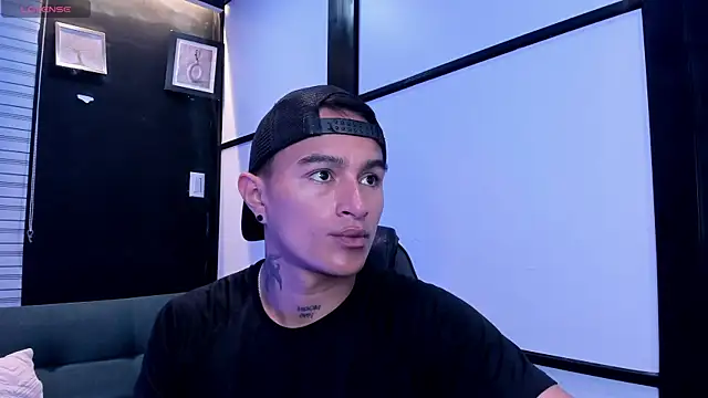 LiamDeep online show from 7, 10, 2025