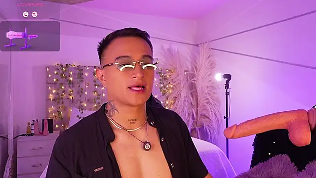 LiamDeep online show from 22, 12, 2025