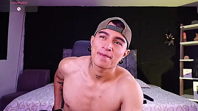 LiamDeep online show from 14, 7, 2026