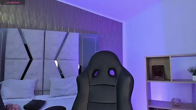 LiamDeep online show from 23, 2, 2026