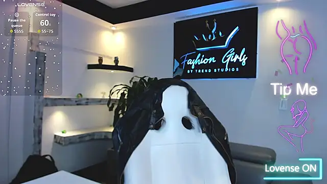 LiamDeep online show from 28, 10, 2025