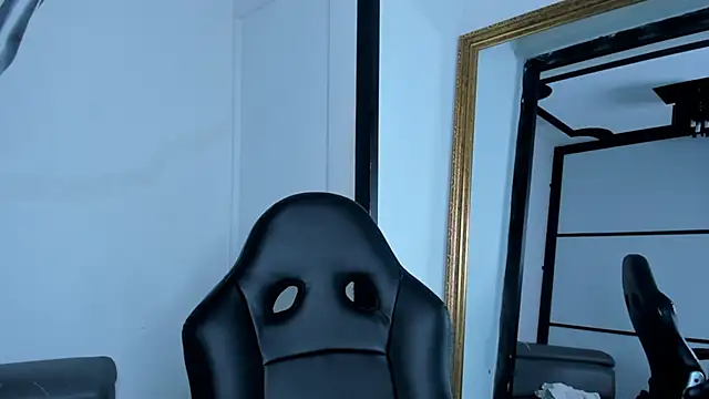 LiamDeep online show from 3, 10, 2025