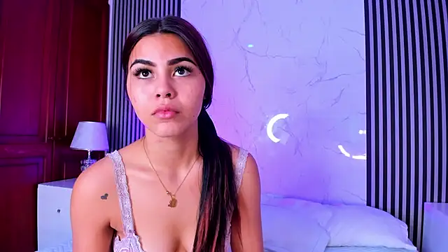 KimberlyLoren online show from 11, 10, 2025