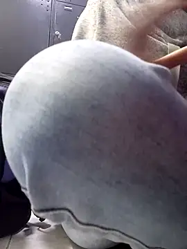 AmiraMorgan online show from 30, 11, 2025