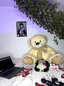 Melody rouxxx online show from 12, 9, 2025