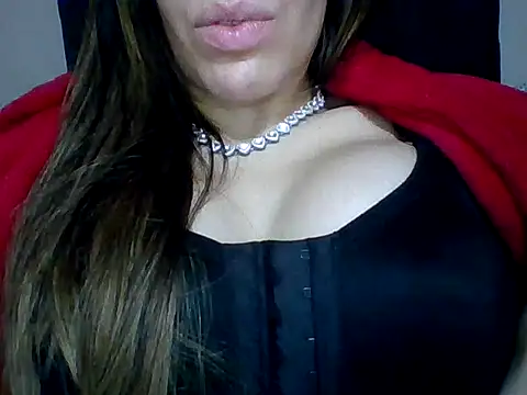 Yasleal online show from 12, 4, 2026