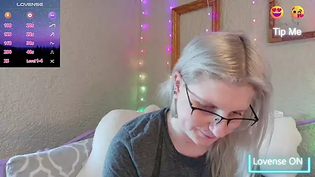 samanthamalichite online show from 6, 2, 2026