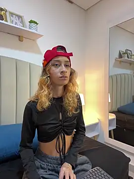 SunshineLizzy online show from 4, 11, 2025