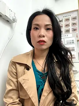 Baby-mmm online show from 19, 11, 2025