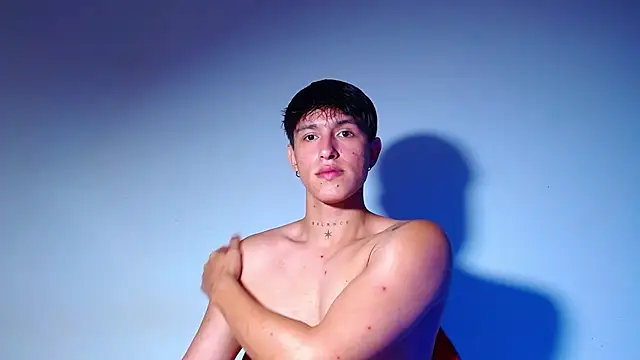 rowanbigboy23 online show from 11, 4, 2026