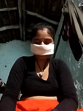 Sheema tyagi online show from 4, 11, 2025