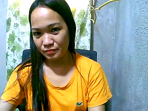 Snapshot of Sexxypinay chatting on 15, 10, 2025 Sexxypinay online show from 15, 10, 2025