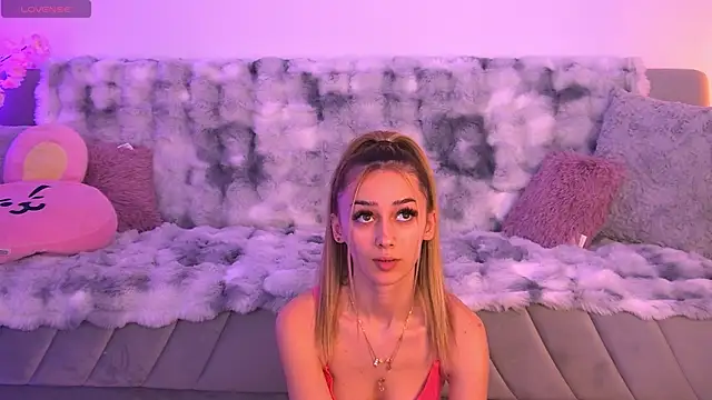 AmyKent  online show from 4, 5, 2026