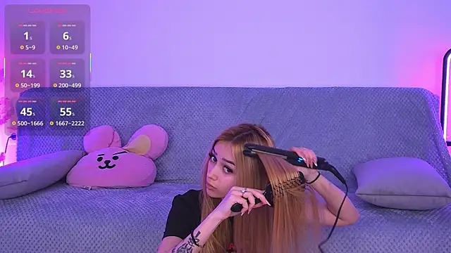 AmyKent  online show from 11, 4, 2026