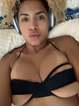 bobbiebbb online show from 8, 2, 2026