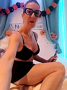 Naughtyeva16 online show from 9, 10, 2025