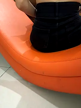 tran my online show from 21, 9, 2025