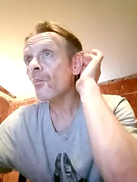 Snapshot of Kuba_Gd chatting on 14, 9, 2025 Kuba Gd online show from 14, 9, 2025