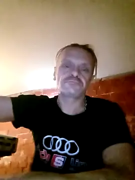 Snapshot of Kuba_Gd chatting on 2, 10, 2025 Kuba Gd online show from 2, 10, 2025