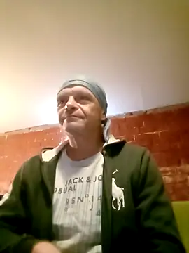 Snapshot of Kuba_Gd chatting on 20, 10, 2025 Kuba Gd online show from 20, 10, 2025