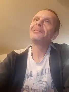 Snapshot of Kuba_Gd chatting on 6, 3, 2025 Kuba Gd online show from 6, 3, 2025