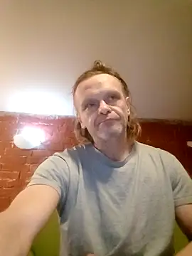 Snapshot of Kuba_Gd chatting on 17, 10, 2025 Kuba Gd online show from 17, 10, 2025