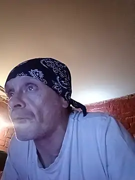 Snapshot of Kuba_Gd chatting on 30, 10, 2025 Kuba Gd online show from 30, 10, 2025