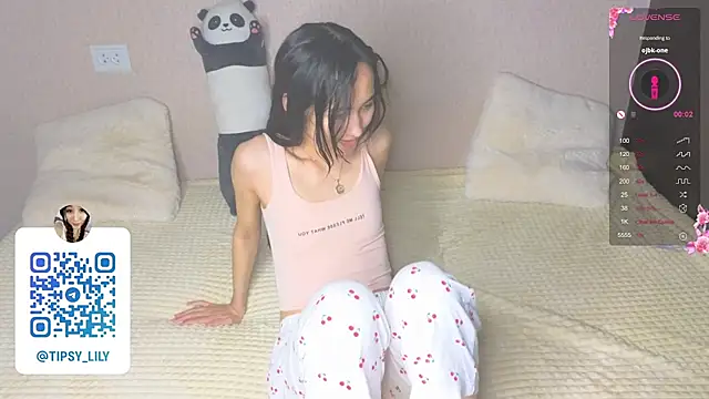 SakuraVelvet online show from 14, 4, 2026