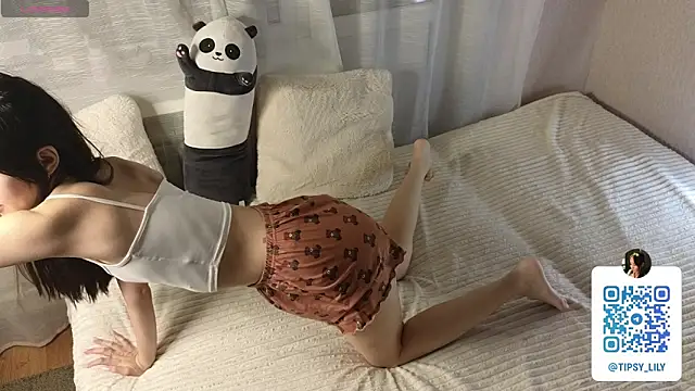 SakuraVelvet online show from 25, 10, 2025