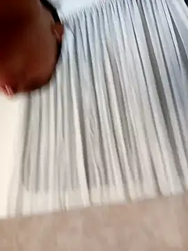 Marian Zeller online show from 21, 11, 2025