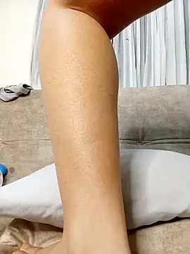 Marian Zeller online show from 4, 10, 2025