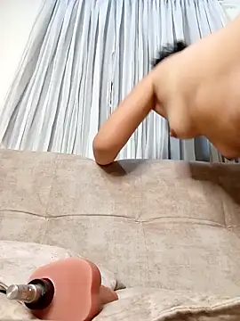 Marian Zeller online show from 31, 10, 2025