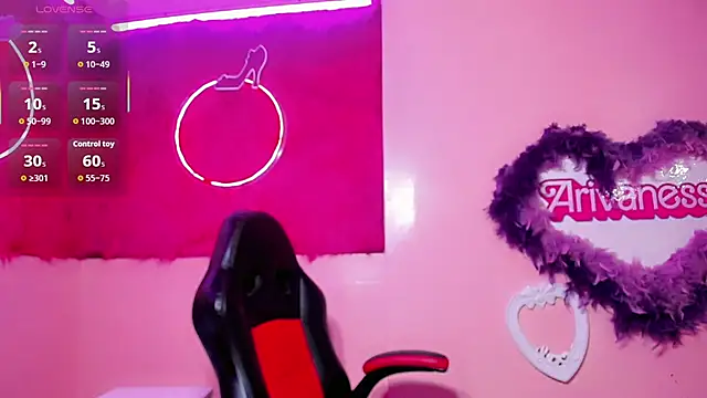 Madiso Santiel online show from 12, 9, 2025