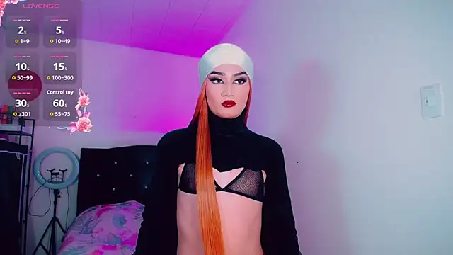 Madiso Santiel online show from 4, 10, 2025