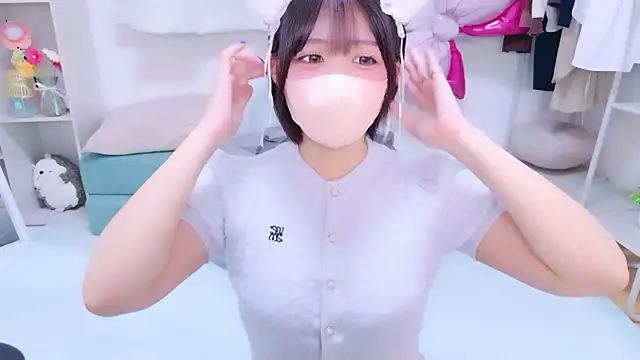 Snapshot of Hinata_Sun chatting on 6, 6, 2026 Hinata Sun online show from 6, 6, 2026