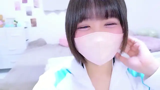 Hinata Sun online show from 7, 3, 2026