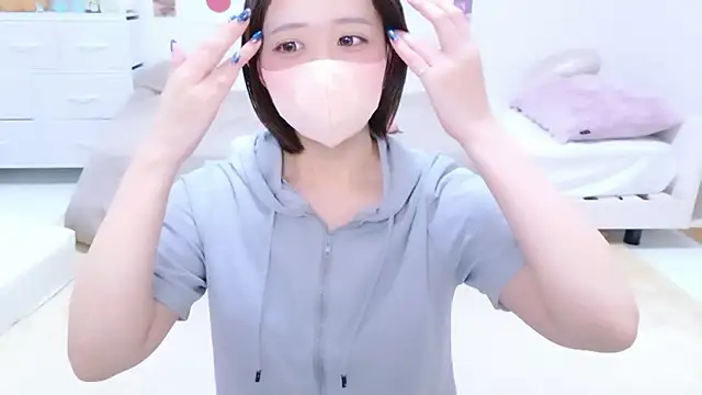 Snapshot of Hinata_Sun chatting on 30, 6, 2026 Hinata Sun online show from 30, 6, 2026