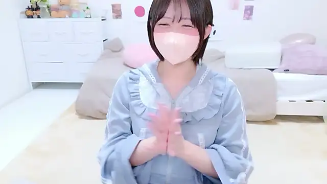 Snapshot of Hinata_Sun chatting on 25, 6, 2026 Hinata Sun online show from 25, 6, 2026