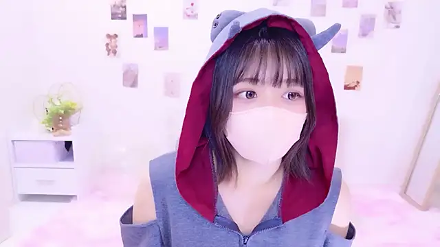 Snapshot of Hinata_Sun chatting on 25, 11, 2025 Hinata Sun online show from 25, 11, 2025