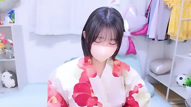 Snapshot of Hinata_Sun chatting on 15, 7, 2026 Hinata Sun online show from 15, 7, 2026