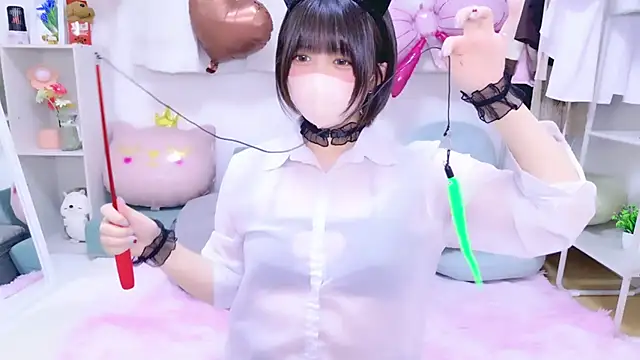 Hinata Sun online show from 27, 3, 2026