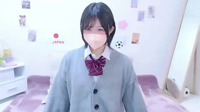 Snapshot of Hinata_Sun chatting on 5, 7, 2026 Hinata Sun online show from 5, 7, 2026