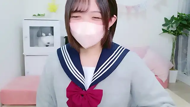 Snapshot of Hinata_Sun chatting on 2, 10, 2025 Hinata Sun online show from 2, 10, 2025