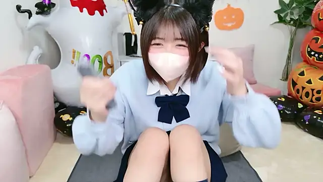 Snapshot of Hinata_Sun chatting on 27, 10, 2025 Hinata Sun online show from 27, 10, 2025