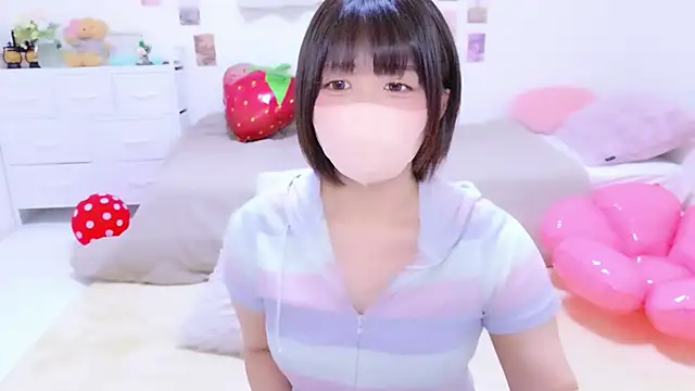 Hinata Sun online show from 9, 4, 2026