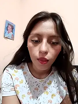 Snapshot of Lahila_ chatting on 25, 10, 2025 Lahila online show from 25, 10, 2025