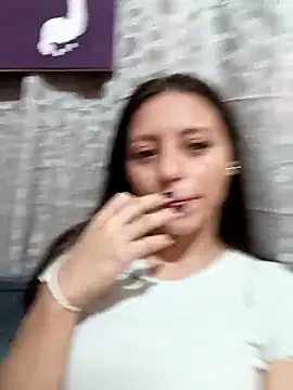 Snapshot of Lahila_ chatting on 27, 10, 2025 Lahila online show from 27, 10, 2025