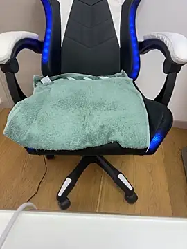 Snapshot of bananasex204 chatting on 13, 2, 2026 bananasex204 online show from 13, 2, 2026